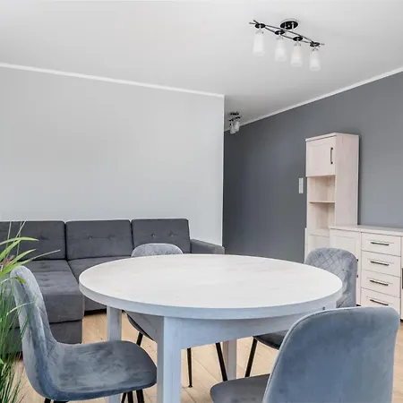 Apartmán Bronowice Comfy By Bookinghost